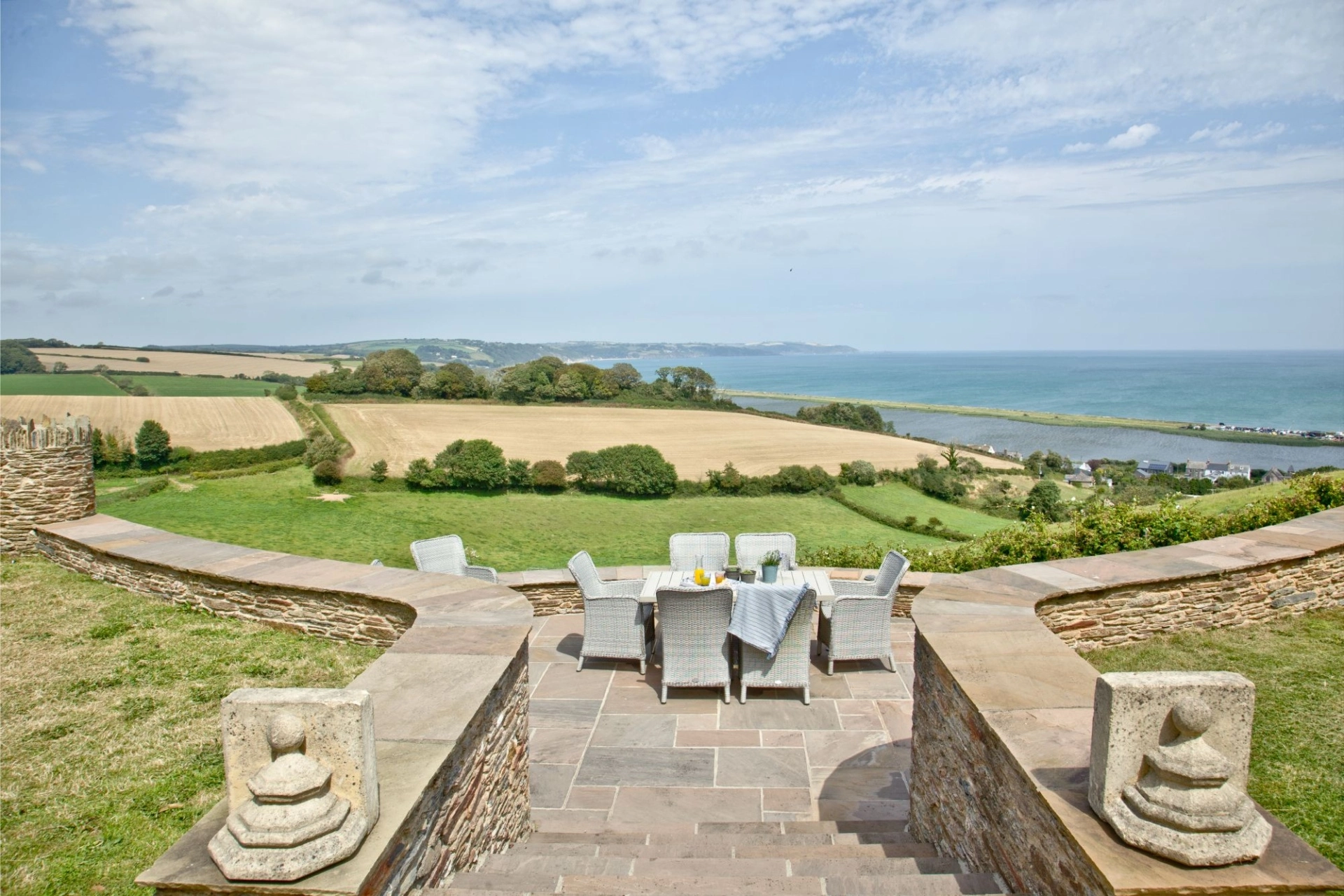Devon holiday cottages on the south coast have stunning views like those at Golden Meadow in Torcross