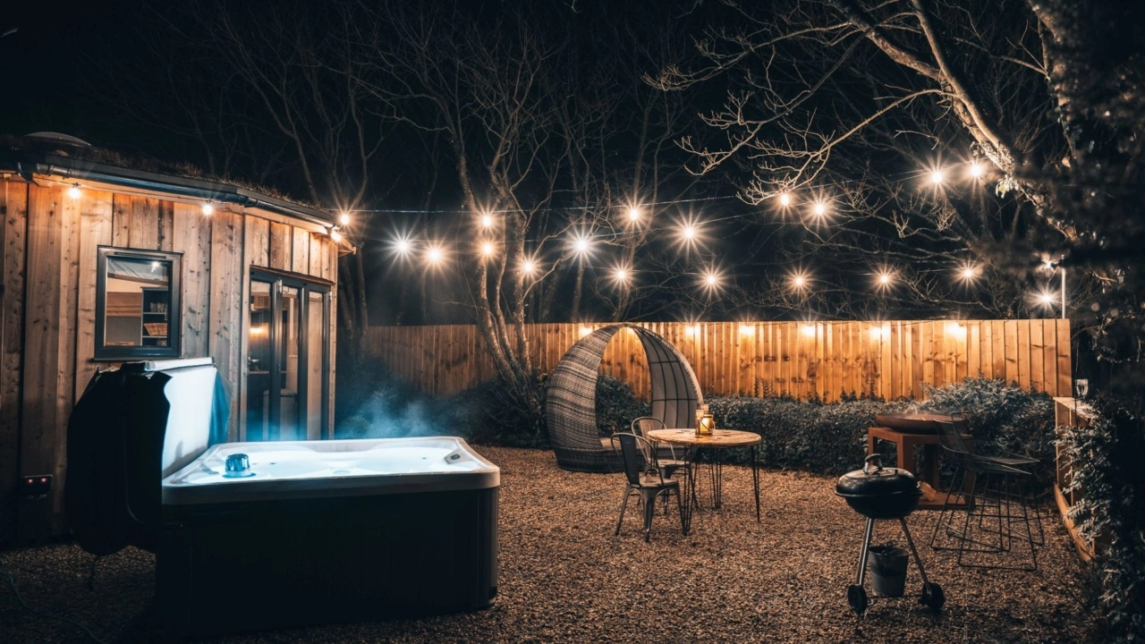 Cynefin Roundhouse East Thorne Couples retreats inspiration