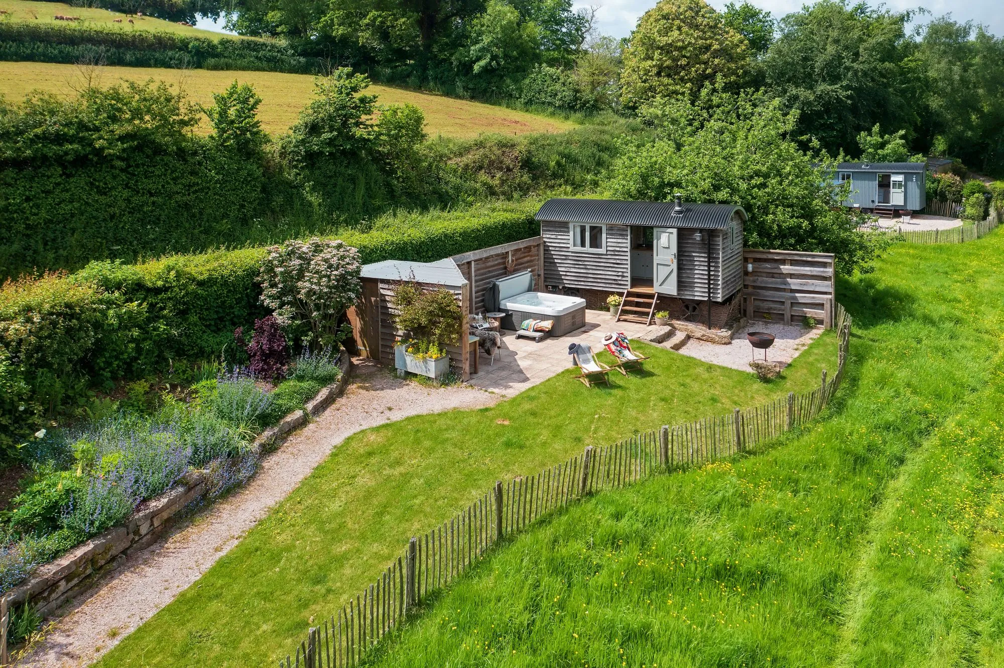 Devon Heaven Hideaway, Kenn, Cherry Blossom