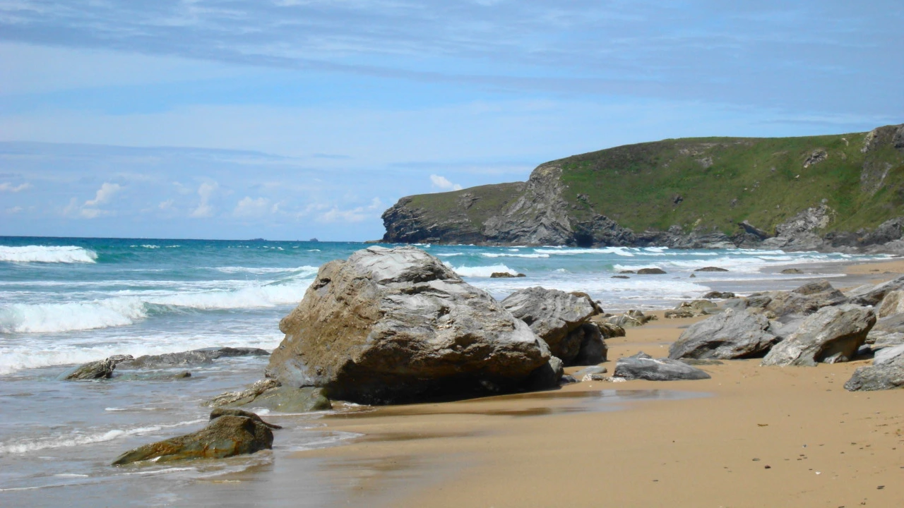 watergate bay beach cornwall