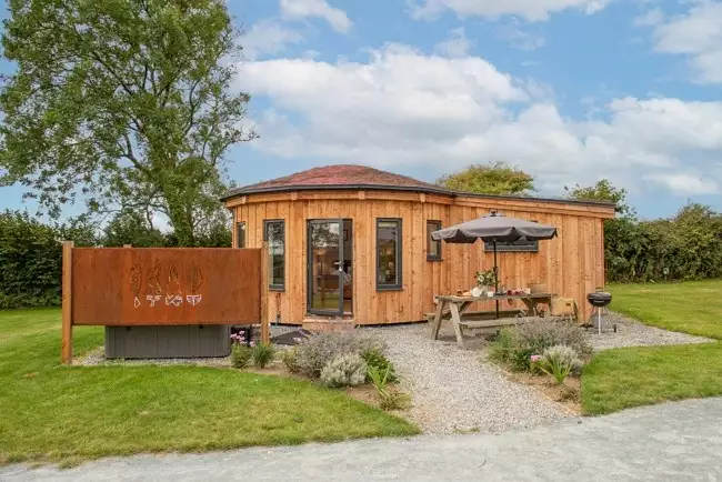 Ebb Roundhouse, Outside Seating-Ebb Roundhouse