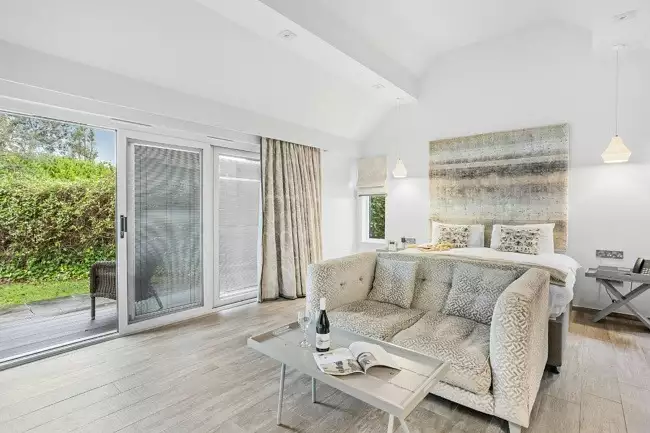 Indoor seating for 2 with access outside - Cottage Suite 5, Kentisbury Grange