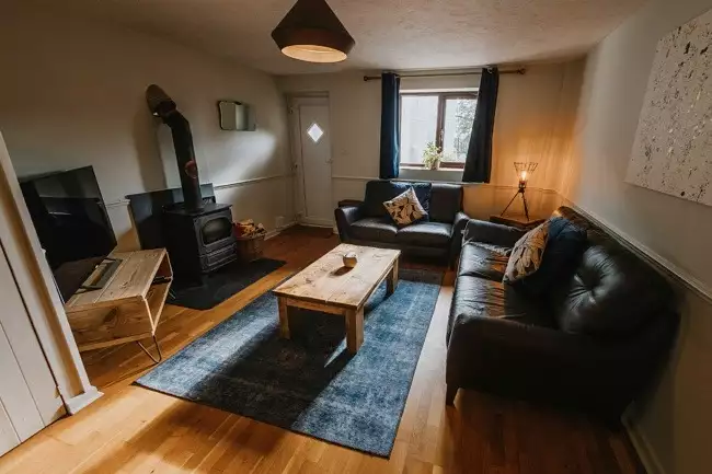 Lounge, TV, Freeview, Woodburner-Cranny Cottage