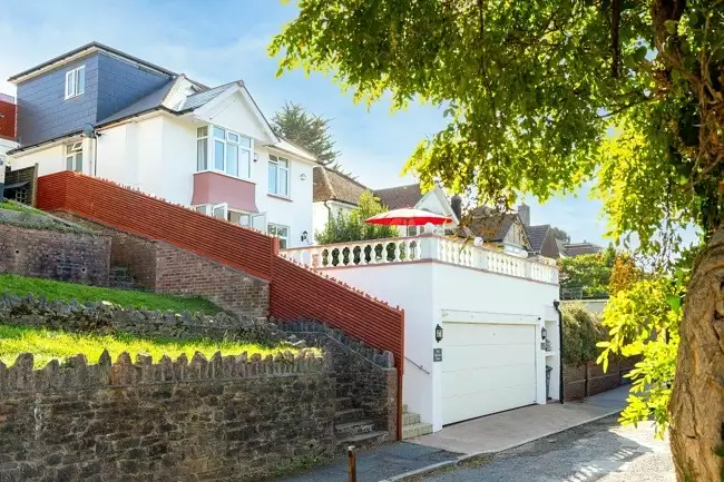 Exterior of the property including garage - Rhodanthe House