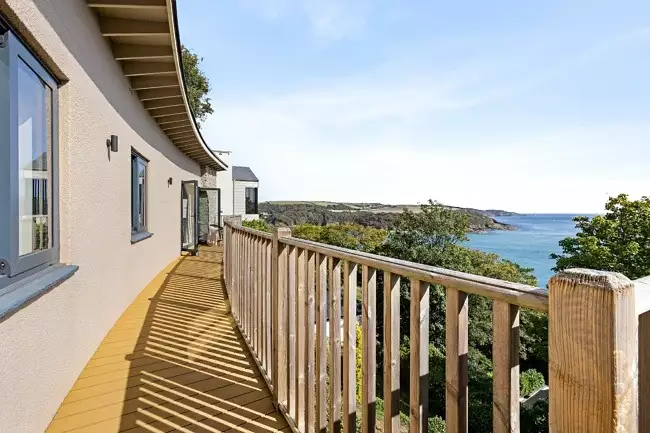 far reaching balcony with lovely sea views - Murrawingi